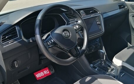 Volkswagen Tiguan II, 2018 год, 2 650 000 рублей, 8 фотография