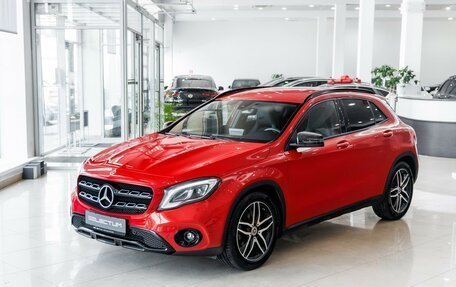 Mercedes-Benz GLA, 2019 год, 2 798 000 рублей, 2 фотография