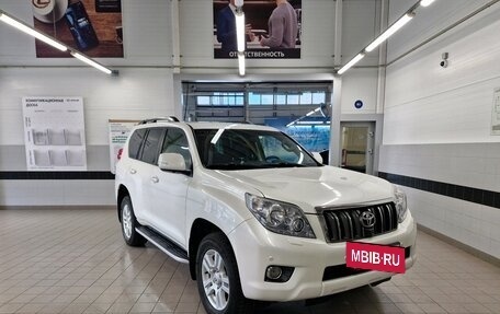 Toyota Land Cruiser Prado 150 рестайлинг 2, 2013 год, 3 250 000 рублей, 3 фотография