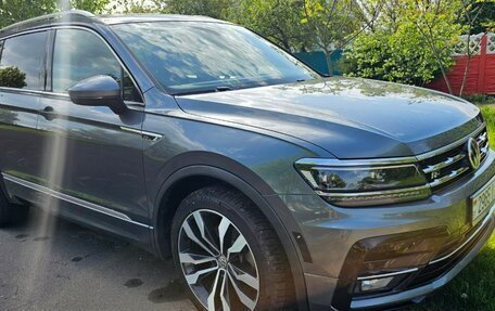 Volkswagen Tiguan II, 2019 год, 3 270 000 рублей, 2 фотография