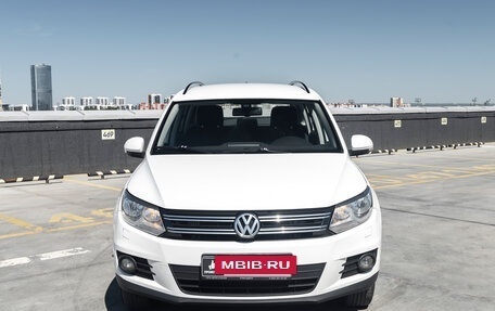 Volkswagen Tiguan I, 2012 год, 1 049 000 рублей, 2 фотография