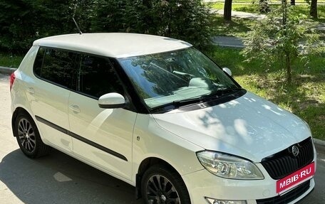 Skoda Fabia II, 2012 год, 930 000 рублей, 3 фотография