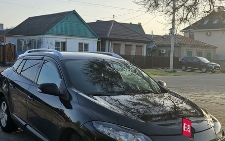 Renault Megane III, 2011 год, 800 000 рублей, 3 фотография