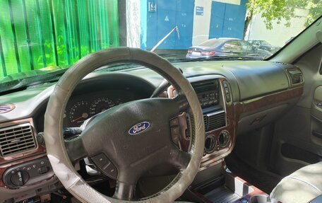 Ford Explorer III, 2005 год, 700 000 рублей, 5 фотография