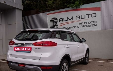 Geely Atlas I, 2021 год, 2 200 000 рублей, 6 фотография