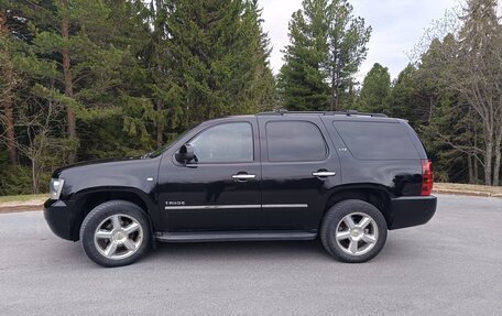 Chevrolet Tahoe III, 2011 год, 2 200 000 рублей, 6 фотография
