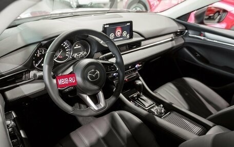 Mazda 6, 2023 год, 3 990 000 рублей, 14 фотография