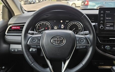 Toyota Camry, 2021 год, 3 699 000 рублей, 12 фотография
