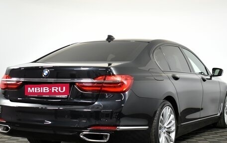 BMW 7 серия, 2017 год, 3 850 000 рублей, 4 фотография