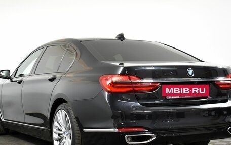 BMW 7 серия, 2017 год, 3 850 000 рублей, 6 фотография