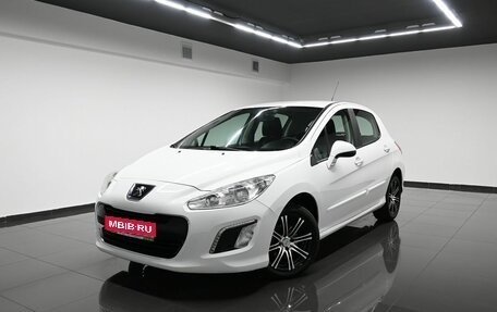 Peugeot 308 II, 2011 год, 895 000 рублей, 1 фотография