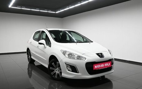 Peugeot 308 II, 2011 год, 895 000 рублей, 5 фотография