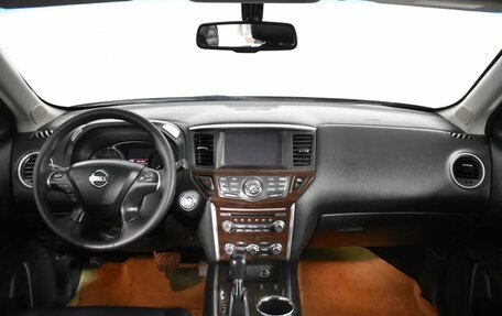 Nissan Pathfinder, 2014 год, 1 750 000 рублей, 5 фотография