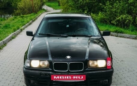 BMW 3 серия, 1994 год, 245 000 рублей, 2 фотография