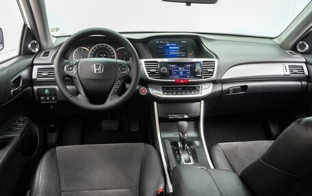 Honda Accord IX рестайлинг, 2013 год, 1 698 000 рублей, 6 фотография