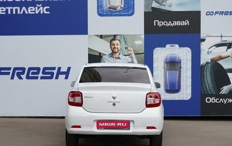 Renault Logan II, 2018 год, 998 000 рублей, 4 фотография