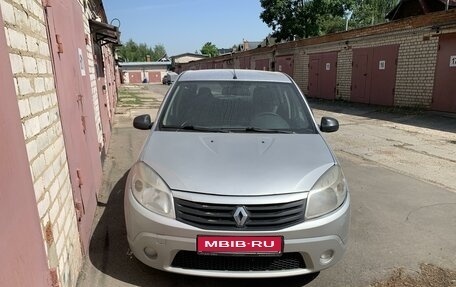 Renault Sandero I, 2012 год, 409 000 рублей, 1 фотография