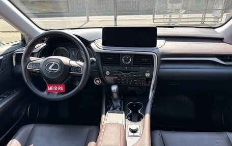 Lexus RX IV рестайлинг, 2022 год, 7 450 000 рублей, 10 фотография