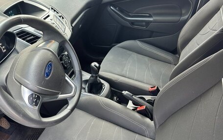 Ford Fiesta, 2015 год, 820 000 рублей, 6 фотография