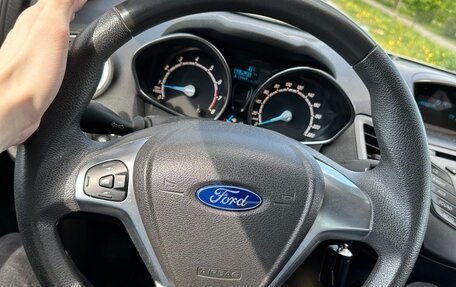 Ford Fiesta, 2015 год, 820 000 рублей, 8 фотография