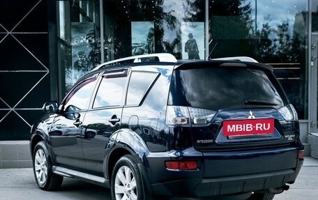 Mitsubishi Outlander III рестайлинг 3, 2010 год, 1 470 000 рублей, 3 фотография