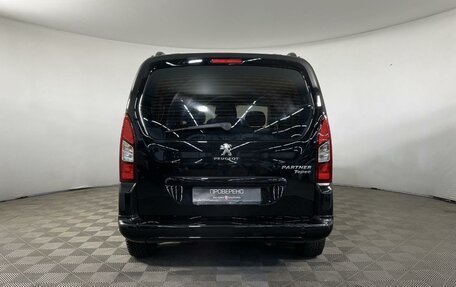 Peugeot Partner II рестайлинг 2, 2014 год, 899 000 рублей, 3 фотография