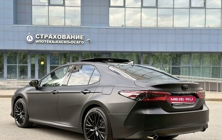 Toyota Camry, 2023 год, 4 300 000 рублей, 5 фотография