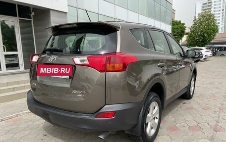 Toyota RAV4, 2013 год, 1 738 000 рублей, 6 фотография