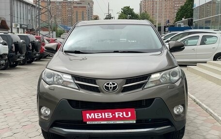 Toyota RAV4, 2013 год, 1 738 000 рублей, 2 фотография
