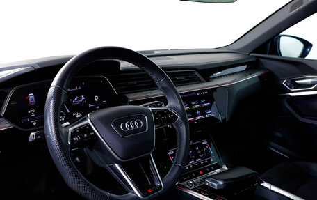 Audi e-tron I, 2021 год, 4 922 000 рублей, 13 фотография