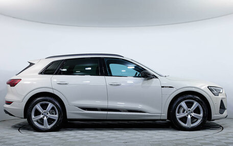 Audi e-tron I, 2021 год, 4 922 000 рублей, 4 фотография