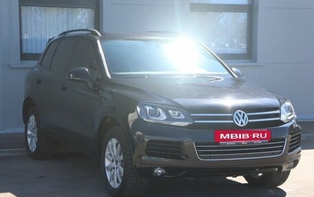 Volkswagen Touareg III, 2012 год, 1 450 000 рублей, 3 фотография