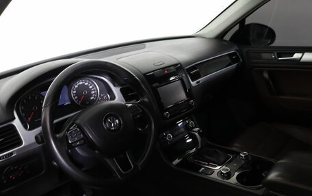 Volkswagen Touareg III, 2012 год, 1 450 000 рублей, 13 фотография