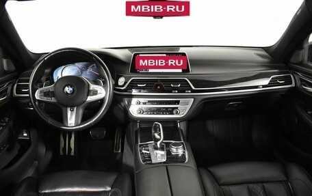 BMW 7 серия, 2019 год, 5 619 000 рублей, 8 фотография