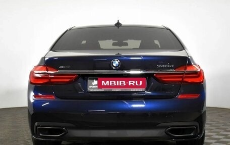 BMW 7 серия, 2019 год, 5 619 000 рублей, 26 фотография