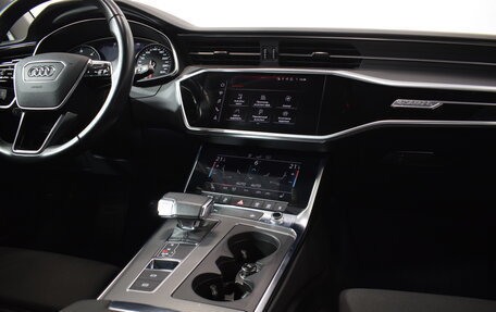 Audi A6, 2019 год, 3 899 000 рублей, 14 фотография