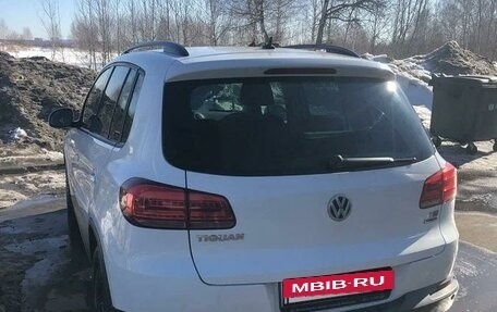 Volkswagen Tiguan I, 2015 год, 1 370 000 рублей, 4 фотография