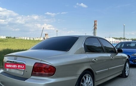 Hyundai Sonata IV рестайлинг, 2005 год, 650 000 рублей, 11 фотография