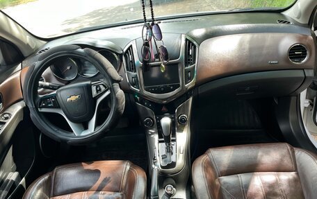 Chevrolet Cruze II, 2013 год, 730 000 рублей, 5 фотография