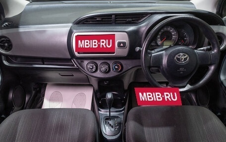 Toyota Vitz, 2016 год, 999 000 рублей, 9 фотография