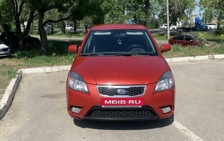 KIA Rio II, 2011 год, 670 000 рублей, 2 фотография