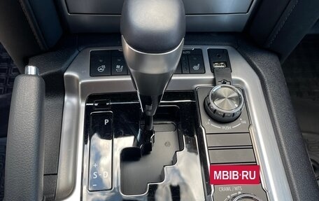 Toyota Land Cruiser 200, 2020 год, 11 700 000 рублей, 19 фотография
