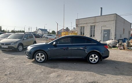 Chevrolet Cruze II, 2011 год, 870 000 рублей, 5 фотография