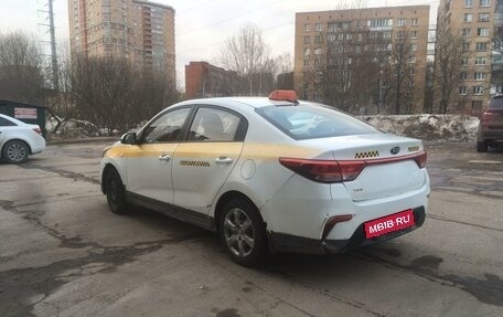 KIA Rio IV, 2017 год, 752 000 рублей, 6 фотография