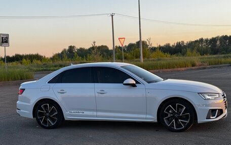 Audi A4, 2018 год, 2 900 000 рублей, 4 фотография