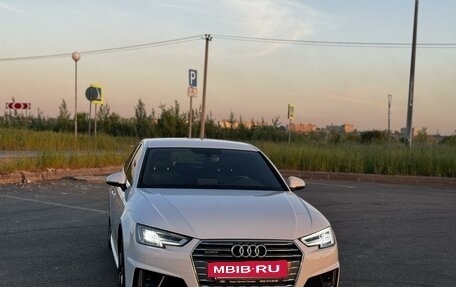 Audi A4, 2018 год, 2 900 000 рублей, 2 фотография