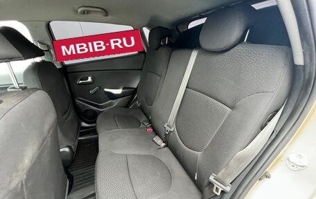 KIA Rio III рестайлинг, 2013 год, 940 000 рублей, 11 фотография