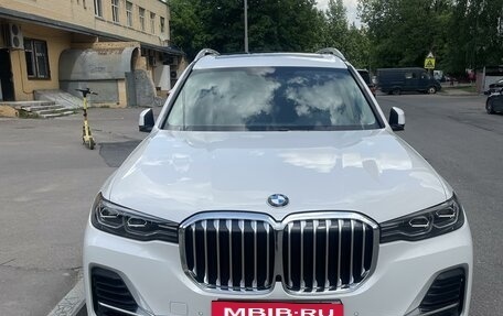 BMW X7, 2019 год, 7 700 000 рублей, 10 фотография