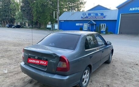 Hyundai Accent II, 2004 год, 260 000 рублей, 3 фотография