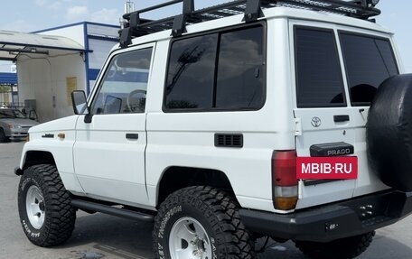 Toyota Land Cruiser 70, 1990 год, 2 670 000 рублей, 4 фотография